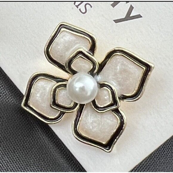925 Enamel Camellia Earrings Paris style Womens Jewelry White Black - Picture 9 of 11